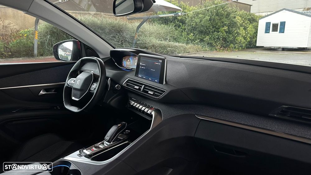 Peugeot 3008 PureTech 130 Stop & Start GPF EAT8 Allure Pack - 14