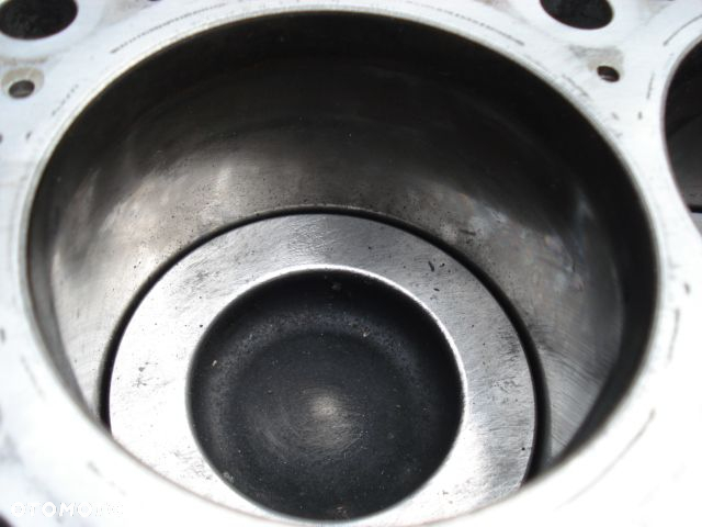 VW T6 AUDI A4 A5 2.0 TDI DTU DTUA DTN DEZ DTT BLOK 05L103011A WAŁ 05LA -700 - 16