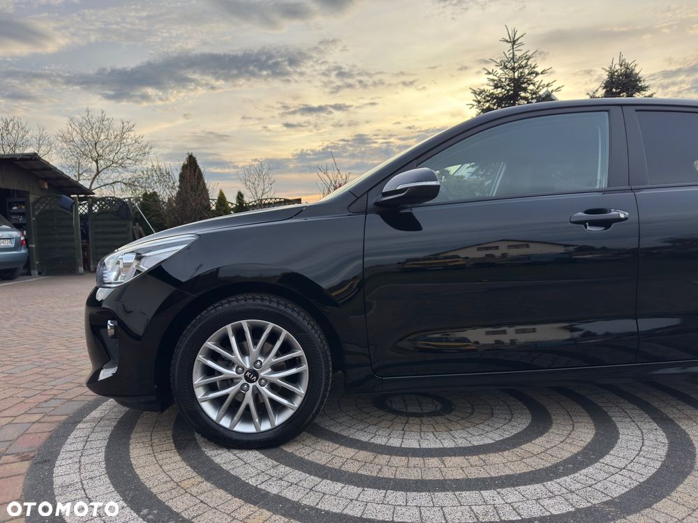 Kia Rio 1.2 ISG Dream Team Edition - 11