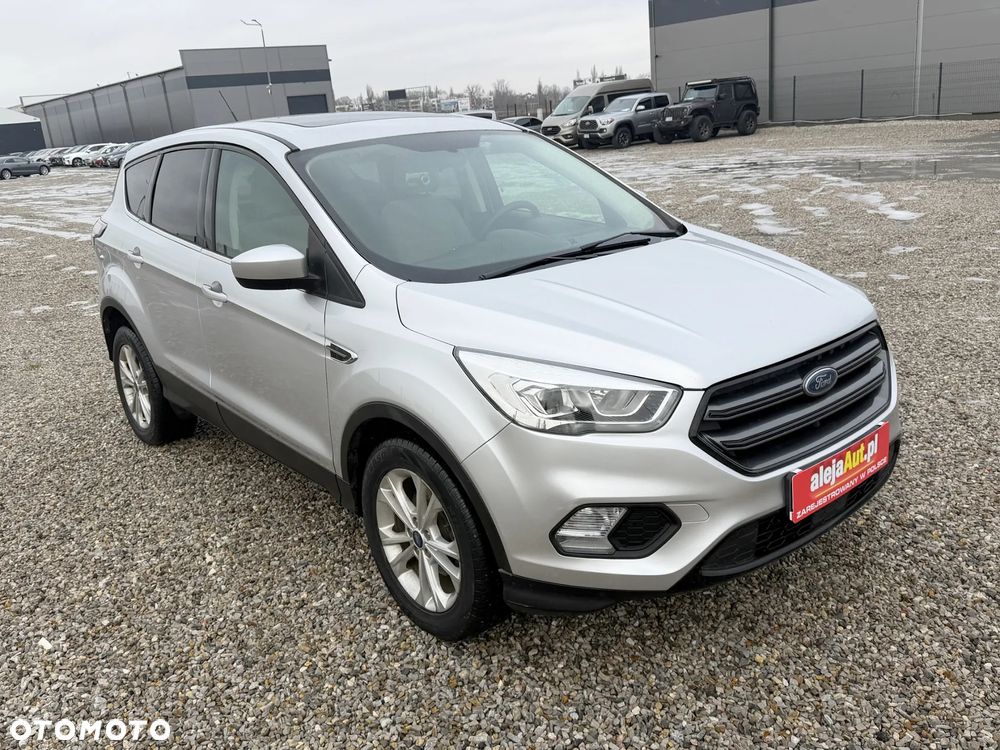 Ford Escape 1.5 EcoBoost AWD SE - 3
