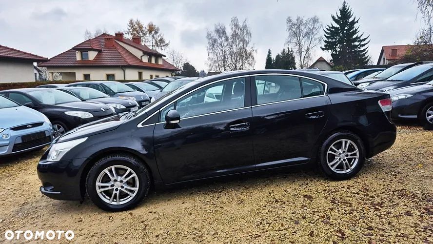 Toyota Avensis 2.0 Prestige NAVI - 26