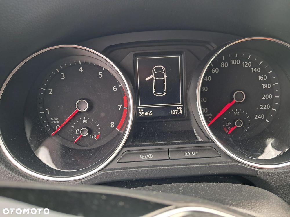 Volkswagen Polo 2016 photo 5