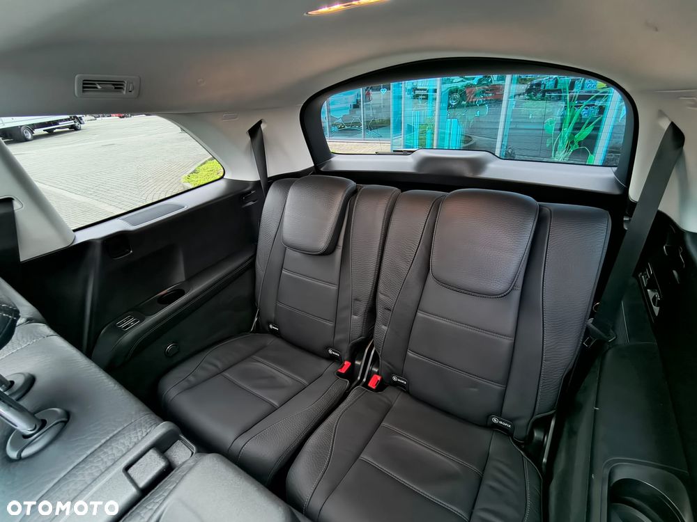 Mercedes-Benz GLS - 30