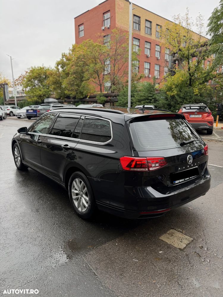 Volkswagen Passat - 8