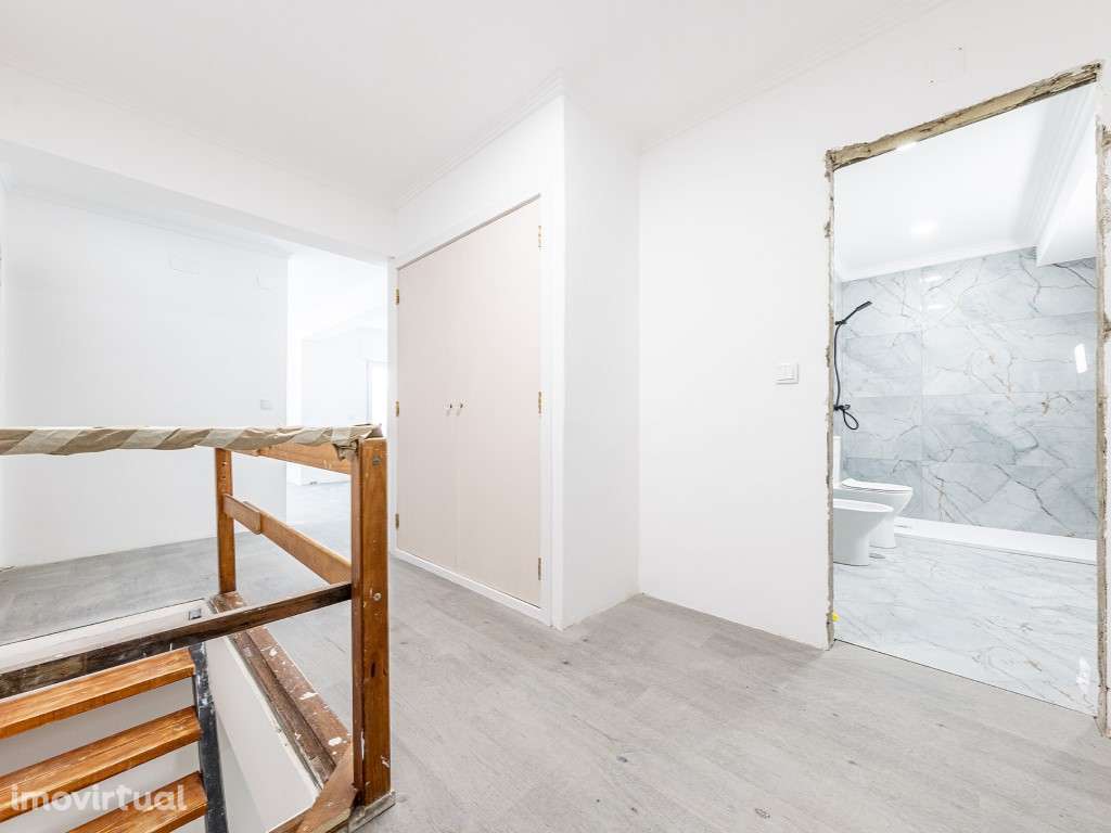 T3 Duplex em Alverca (Bom Sucesso) - Grande imagem: 3/29