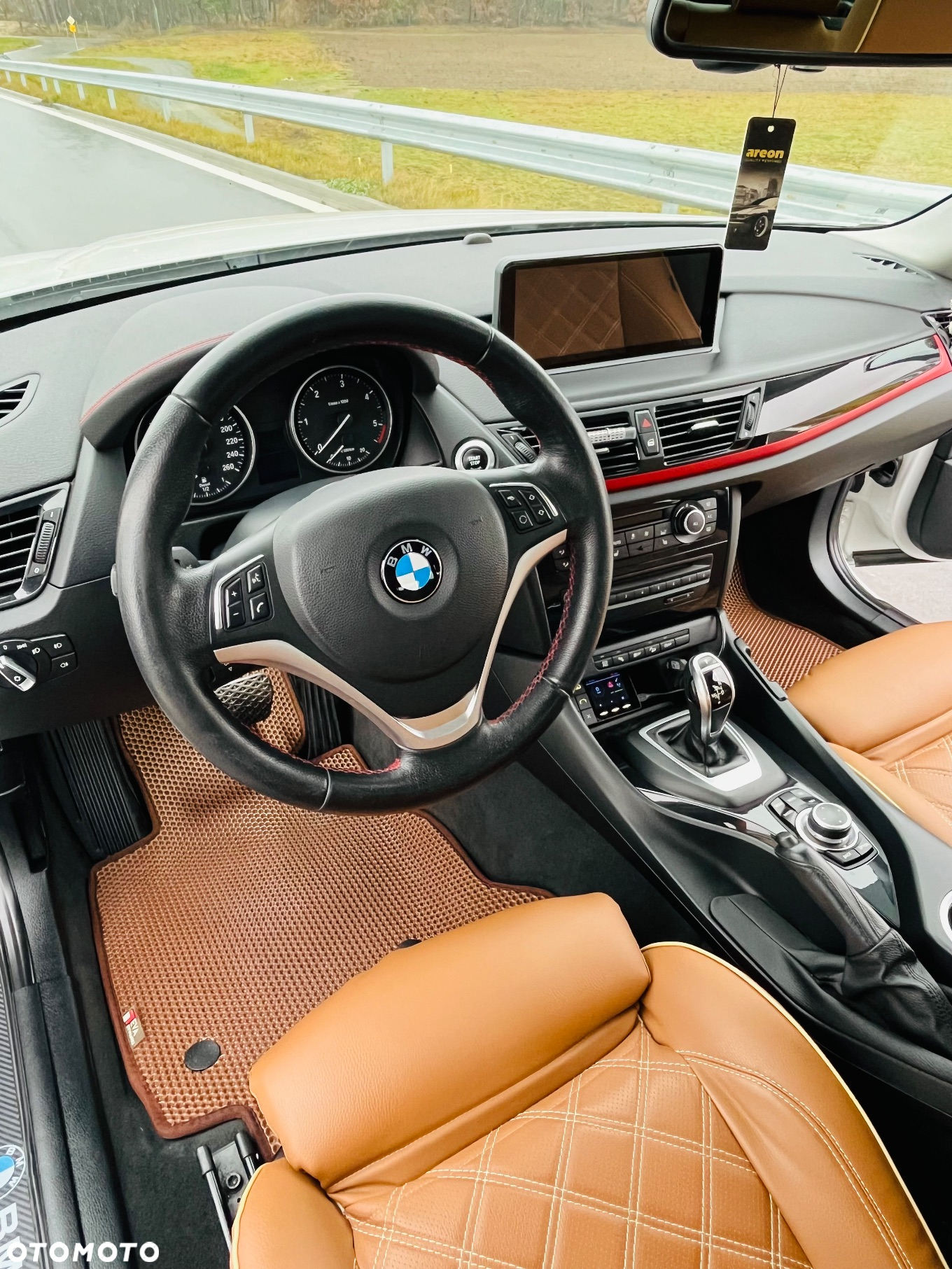 BMW X1 - 14