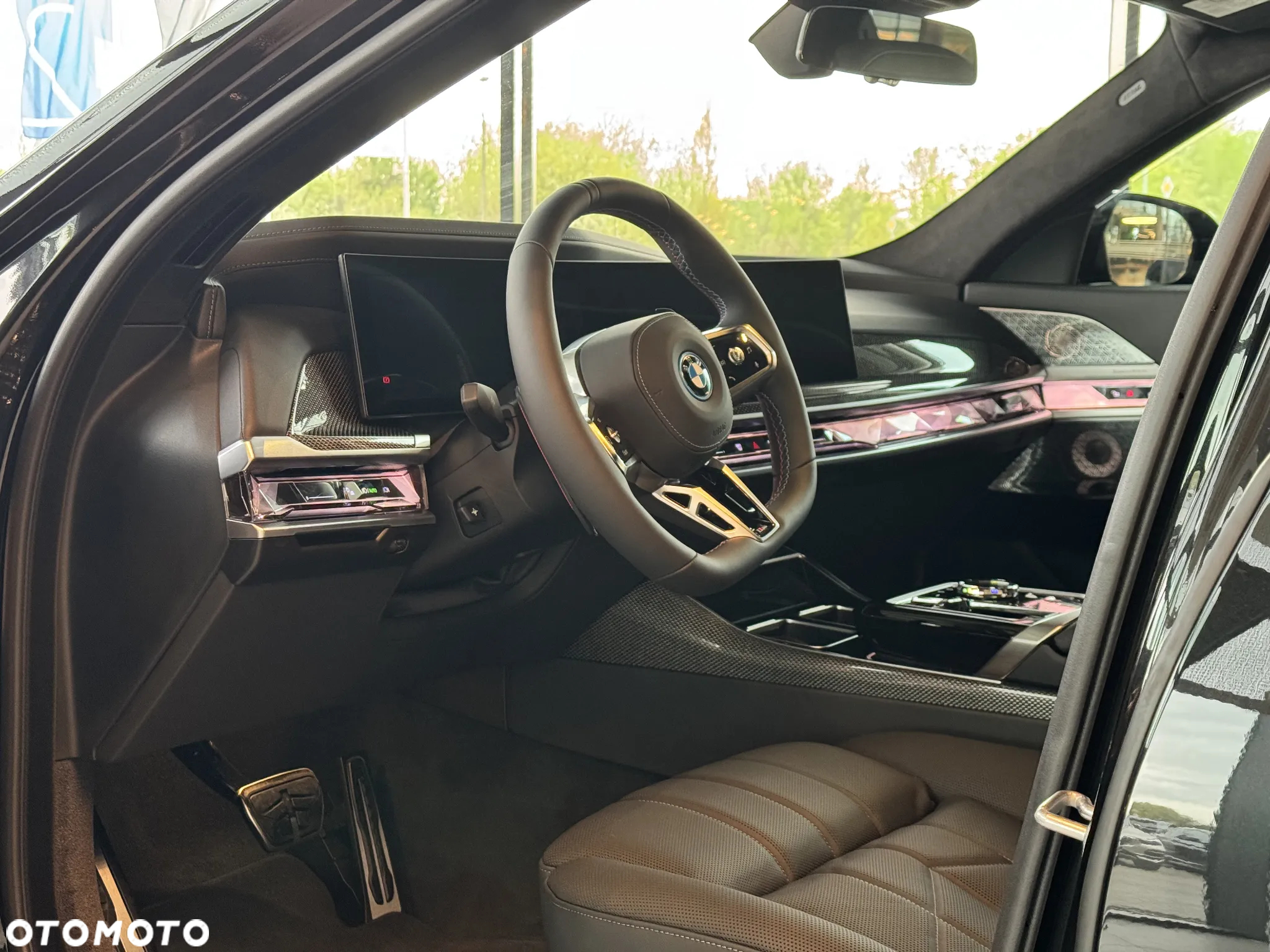 BMW Seria 7 M760e PHEV xDrive sport - 11