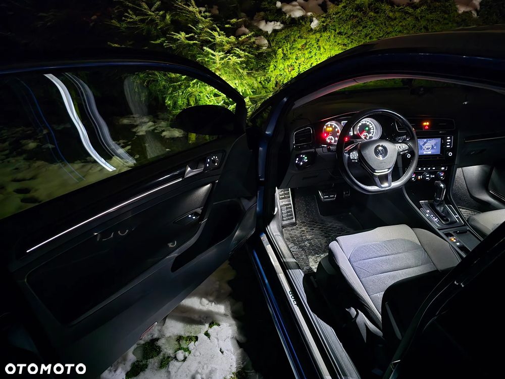 Volkswagen Golf 1.4 TSI BlueMotion Technology DSG Highline - 30