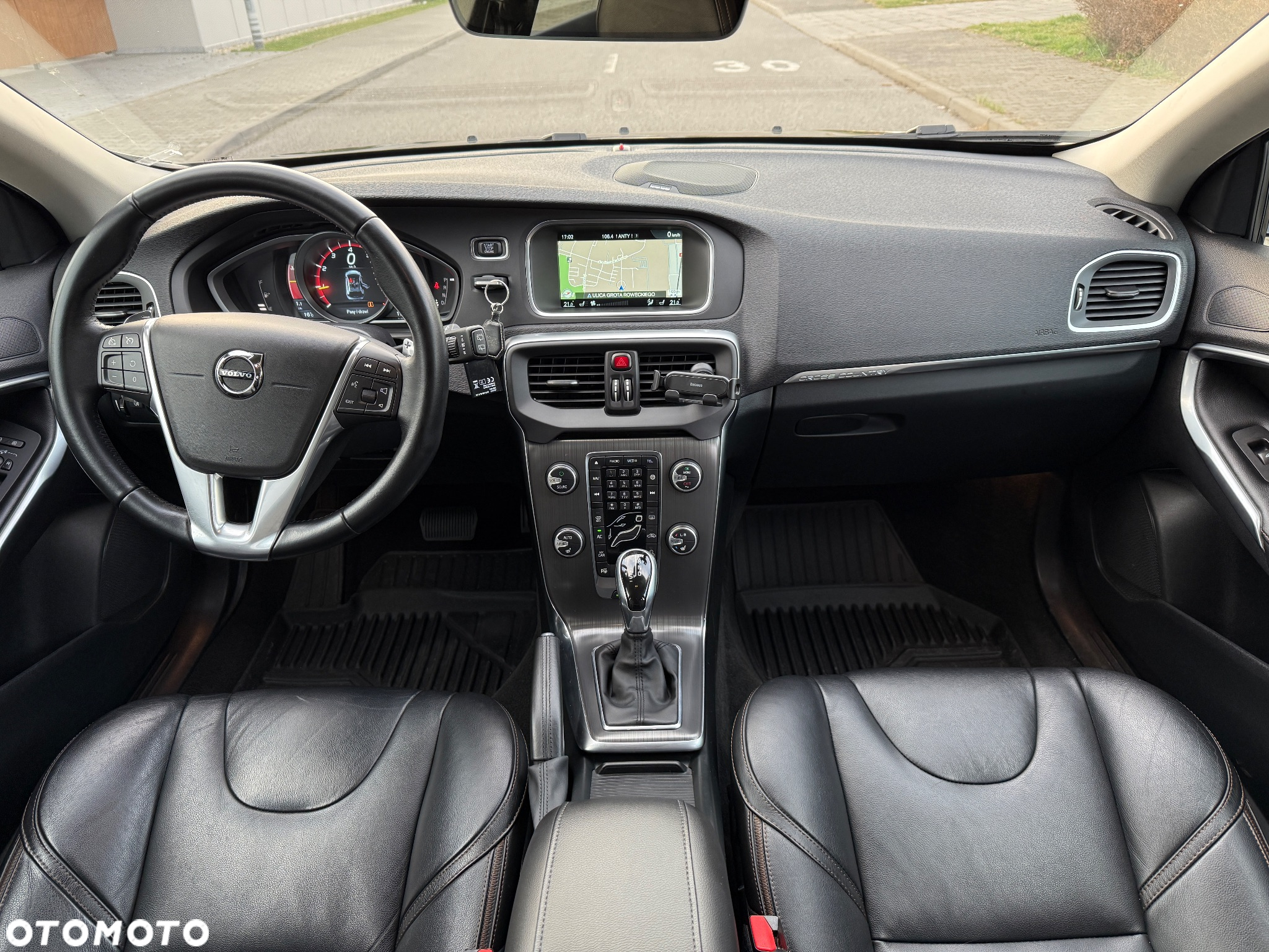 Volvo V40 Cross Country T5 AWD Drive-E Summum - 12