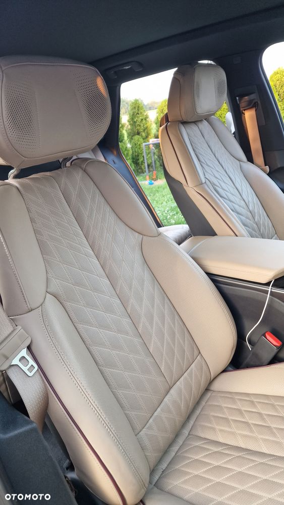 Cadillac LYRIQ Sport - 32
