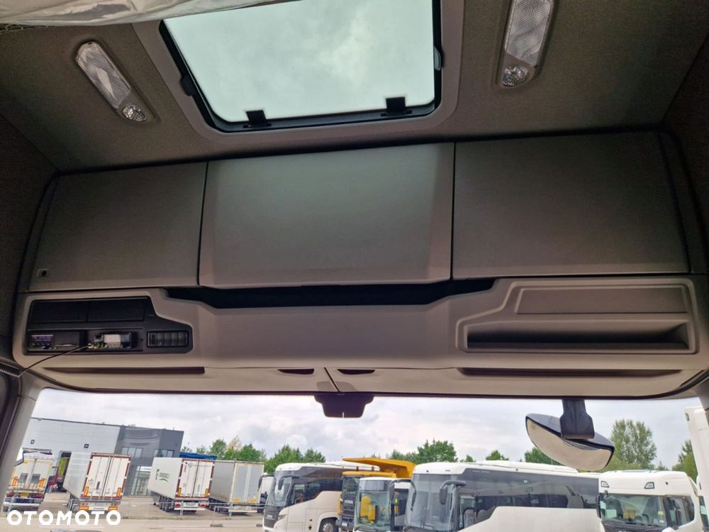 Scania Stare Zegary, Klima Postojowa / Dealer Scania Nada - 19