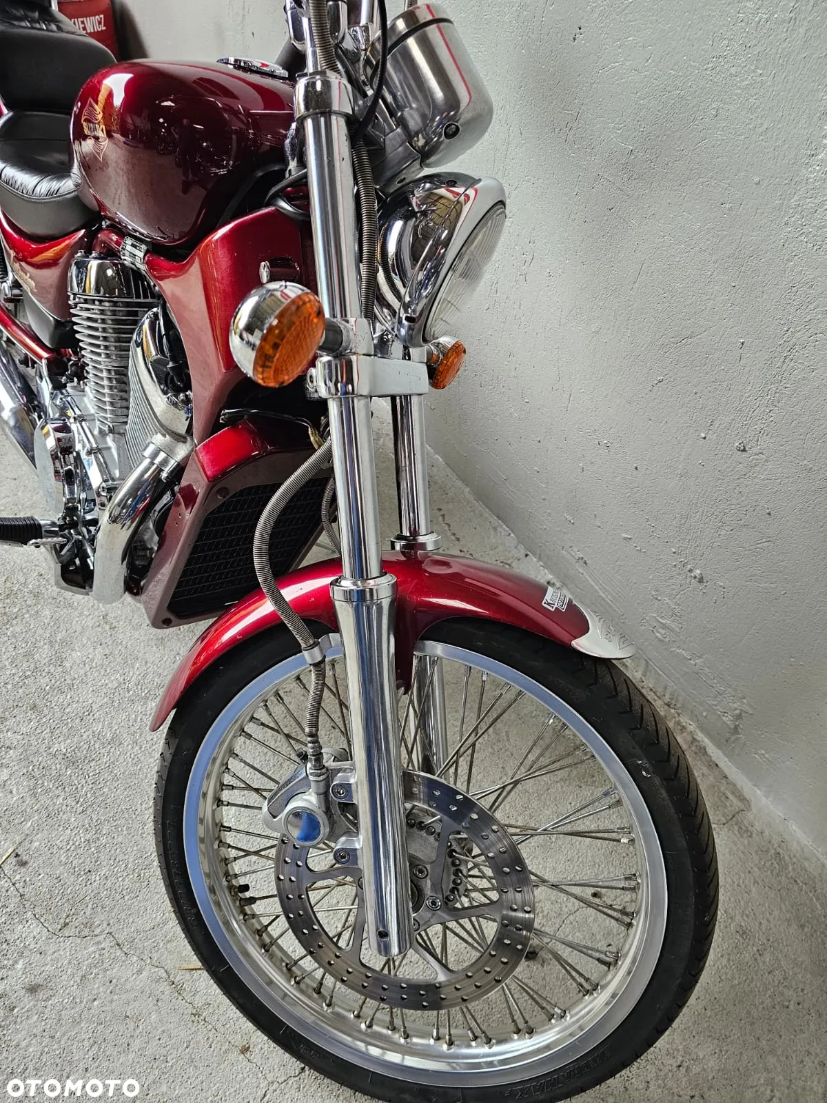 Suzuki Intruder - 4