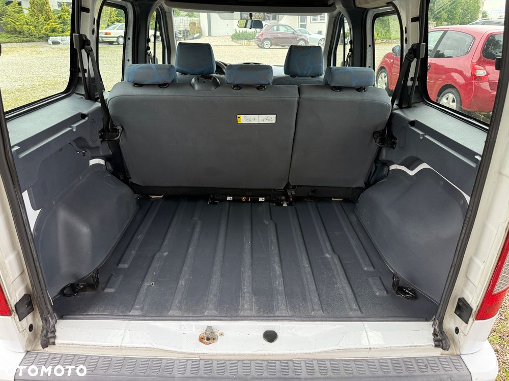 Ford Tourneo Connect - 2