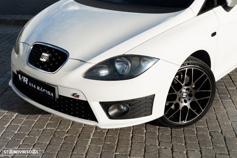SEAT Leon 2.0 TDI FR DPF - 30