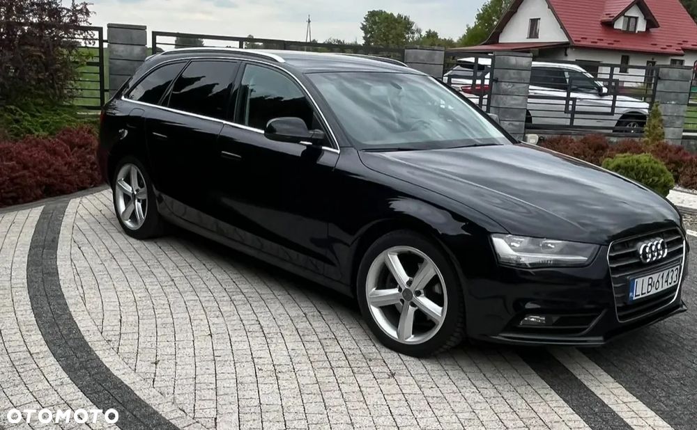 Audi A4 Avant 2.0 TDI DPF Ambiente - 8