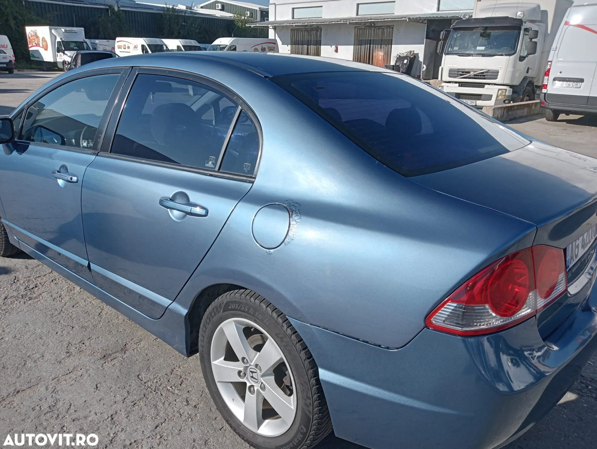 Honda Civic 1.8i Aut Sport - 3