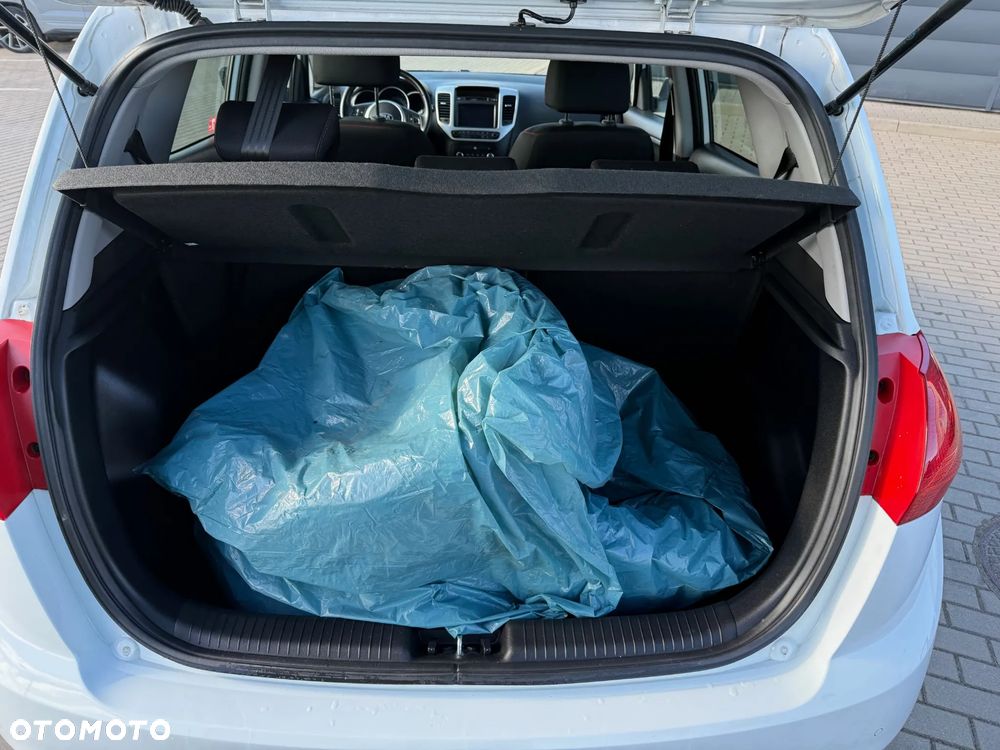 Kia Venga 1.6 XL - 5