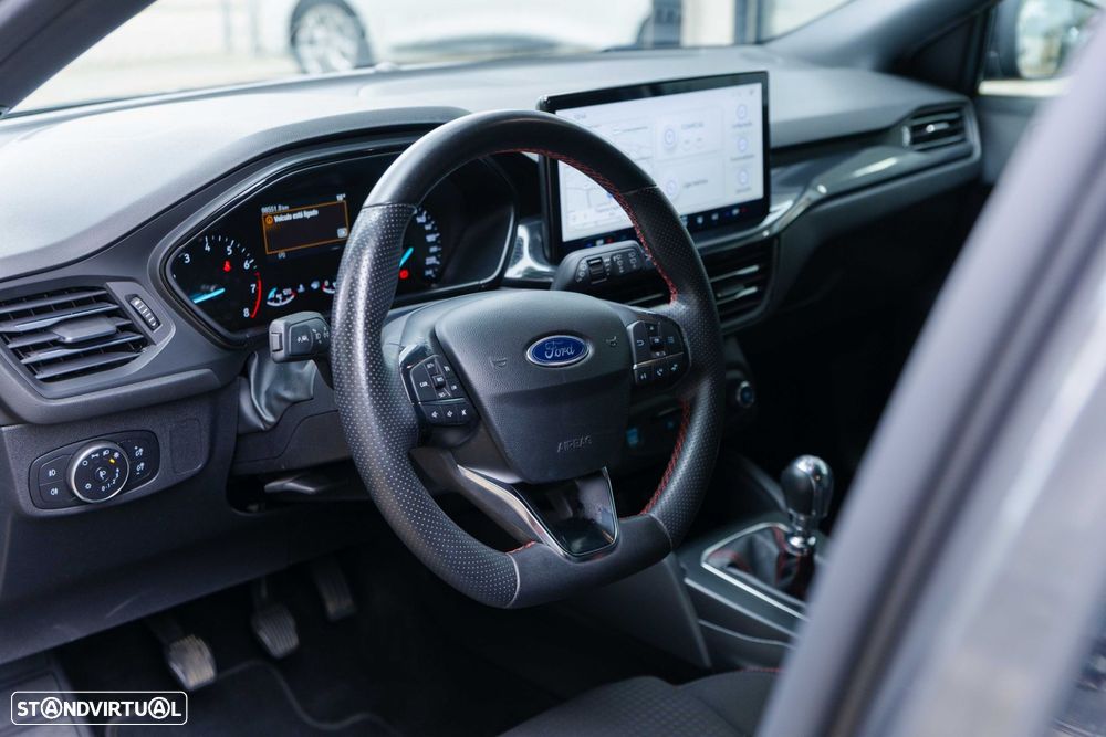 Ford Focus SW 1.0 EcoBoost MHEV ST-Line - 13