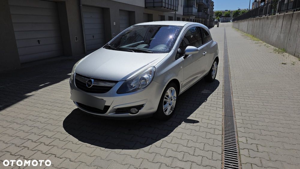 Opel Corsa 1.4 16V Sport - 1