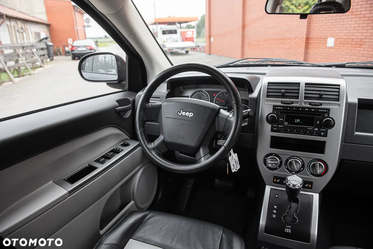 Jeep Compass 2.4I 4x4 Automatik Limited - 23