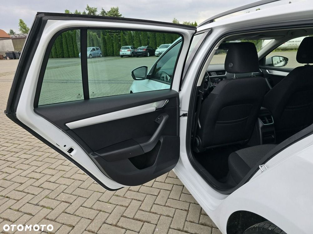 Skoda Octavia - 22