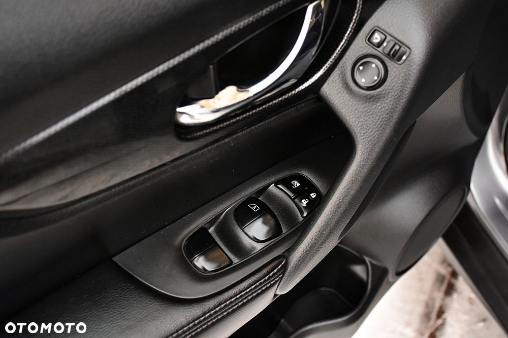 Nissan X-Trail 1.6 DCi Xtronic Tekna - 17