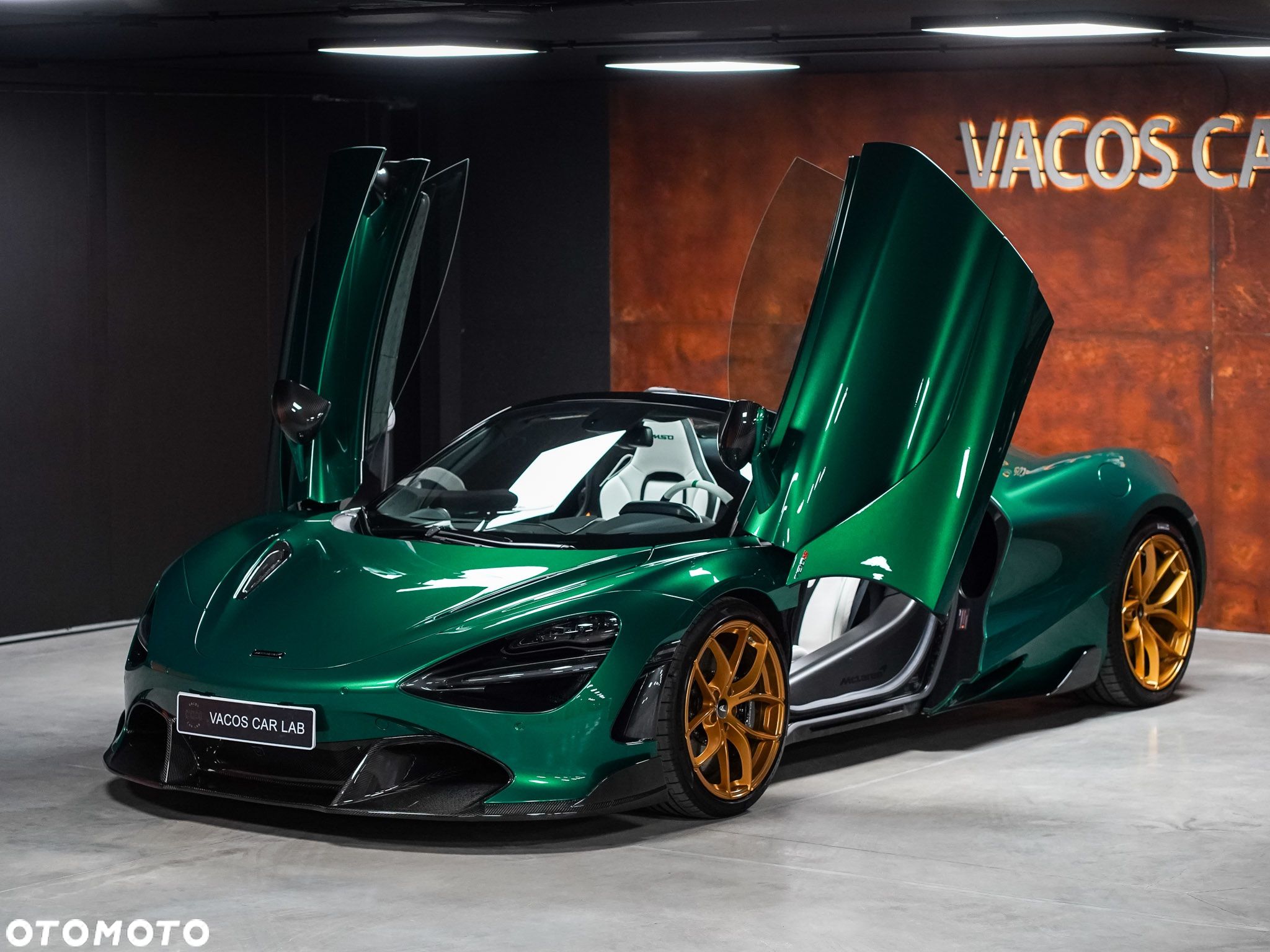 McLaren 720S Spider - 1