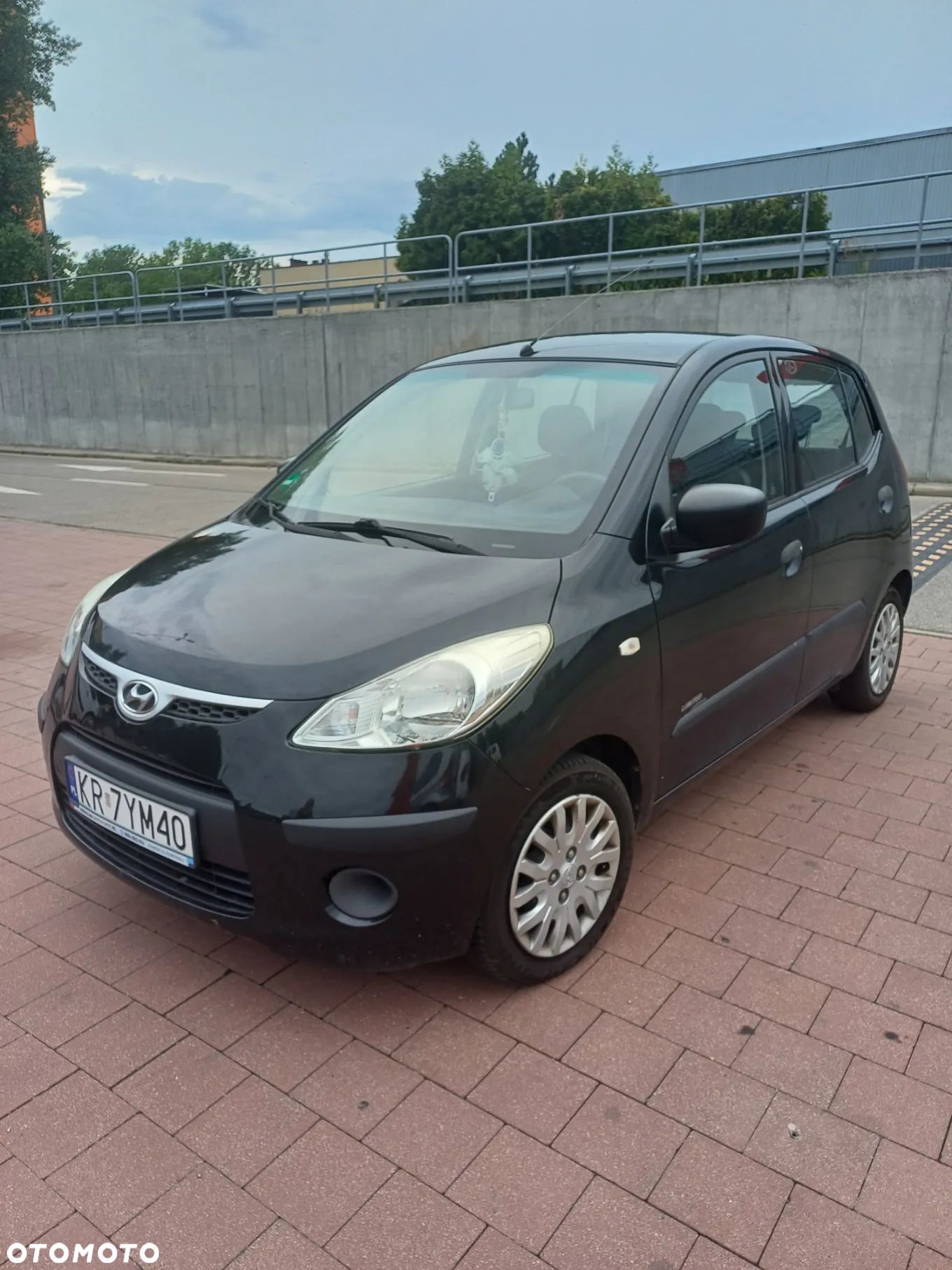 Hyundai i10 1.1 Edition Plus - 1