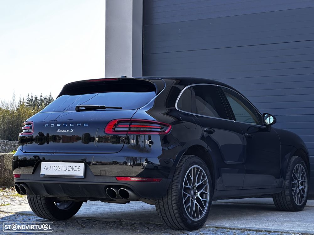 Porsche Macan S - 4