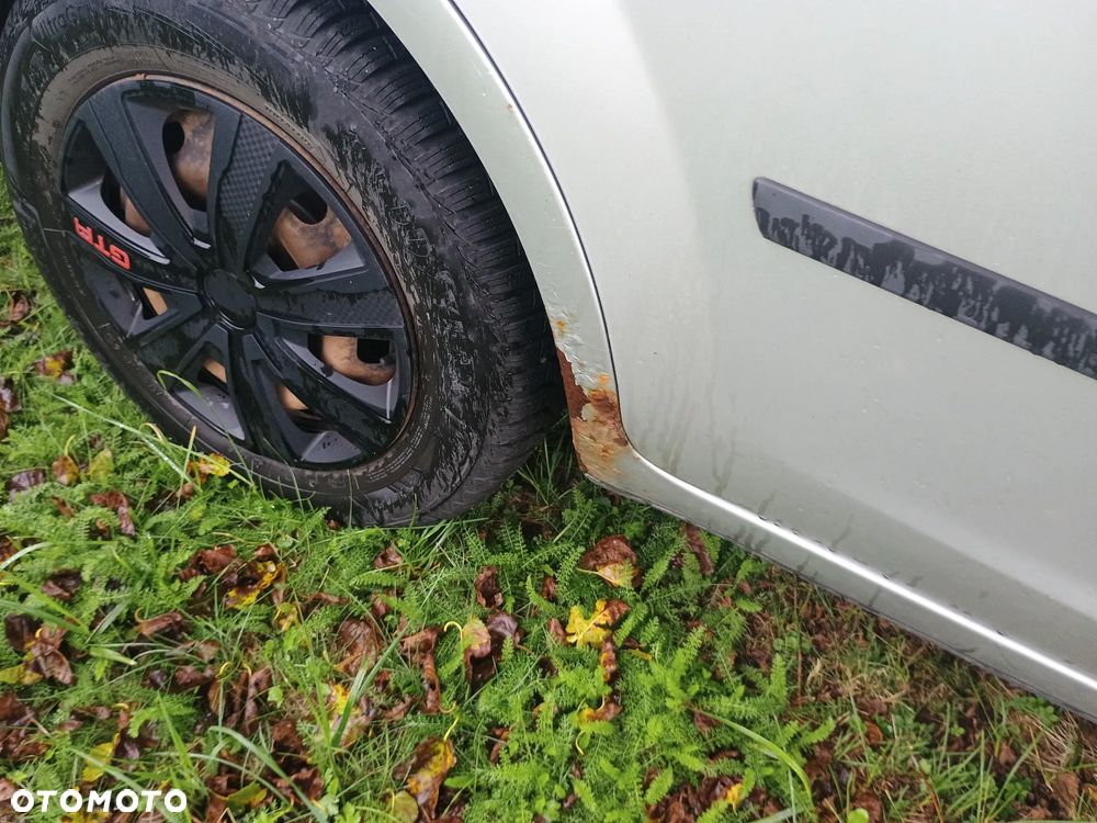 Ford Focus - 8