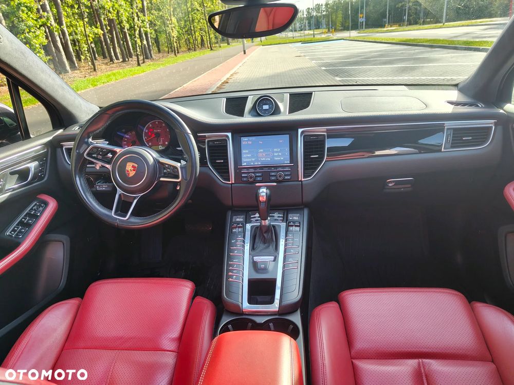 Porsche Macan Turbo PDK - 13