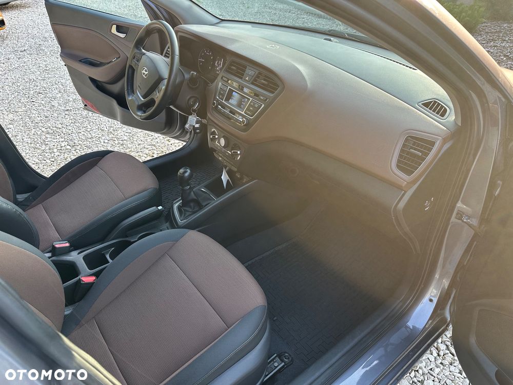 Hyundai i20 1.2 BlueDrive Fresh - 10