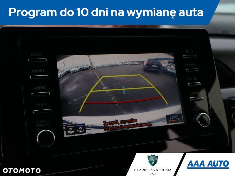 Toyota Camry - 20