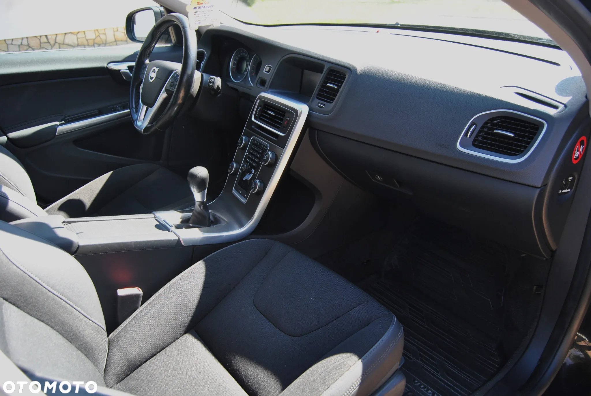 Volvo V60 D2 Summum - 7