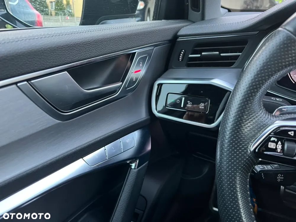 Audi A6 Avant 40 TDI S tronic S line - 35