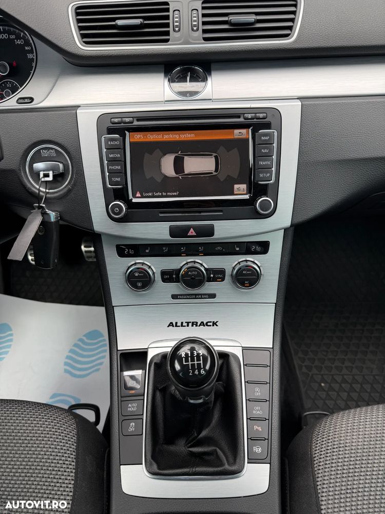 Volkswagen Passat Alltrack 2.0 TDI BlueMotion Technology - 14