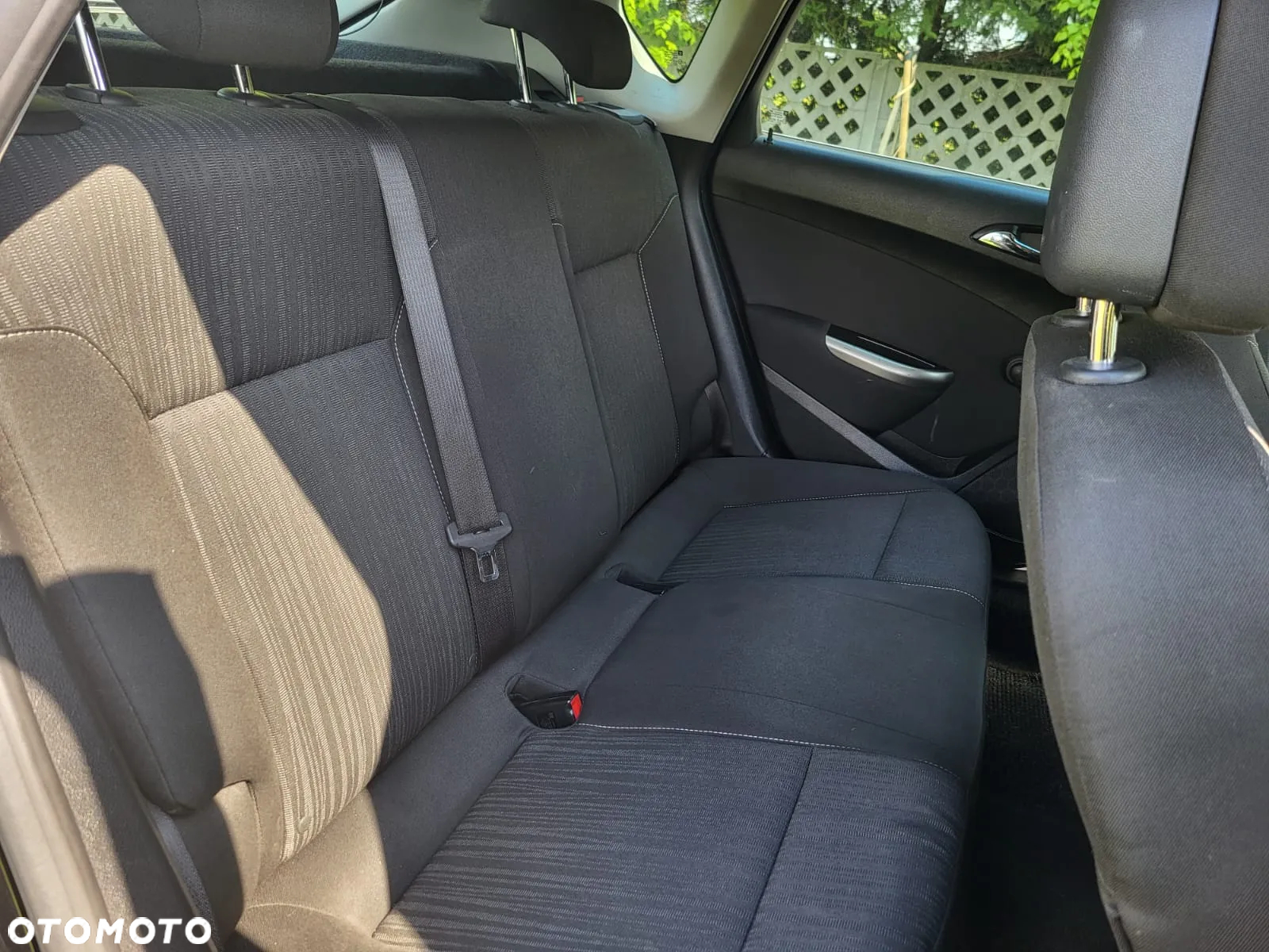 Opel Astra - 14
