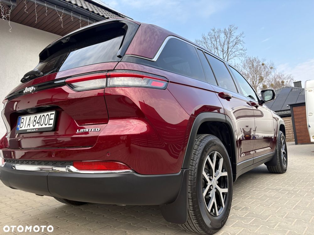 Jeep Grand Cherokee - 25