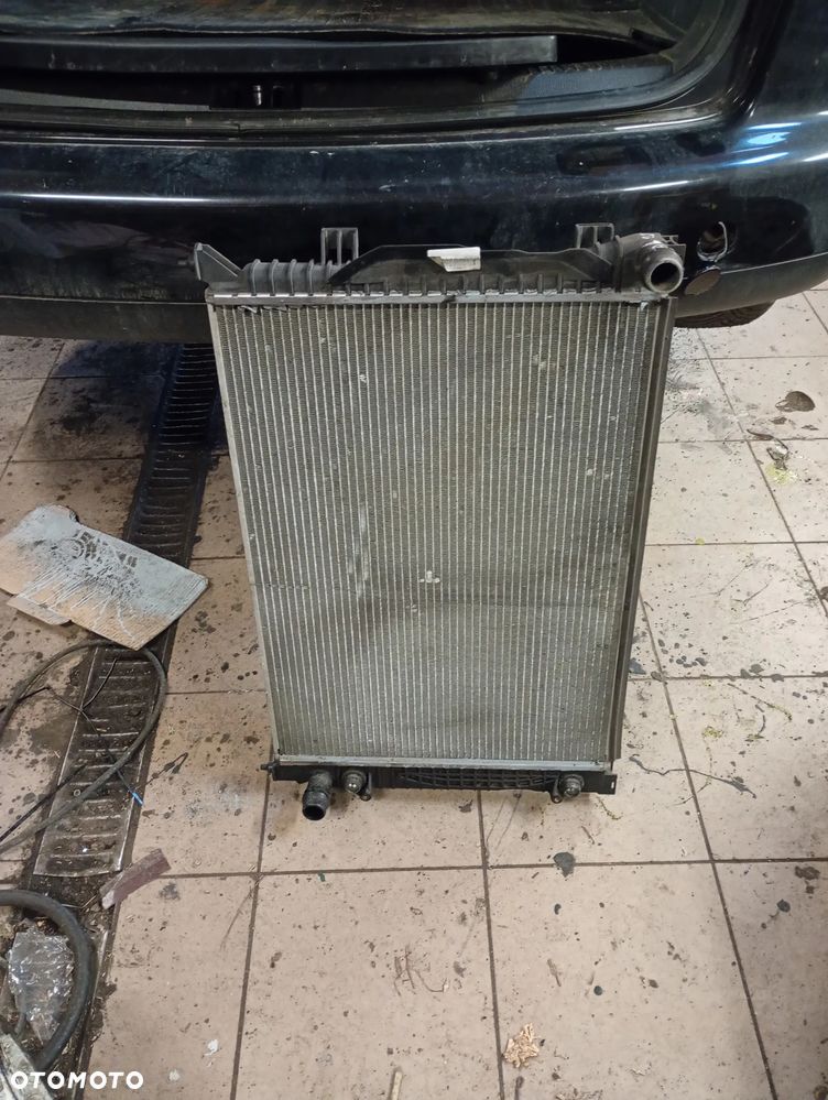 Audi A6 C5 2,5V6 org chlodnica automat - 3