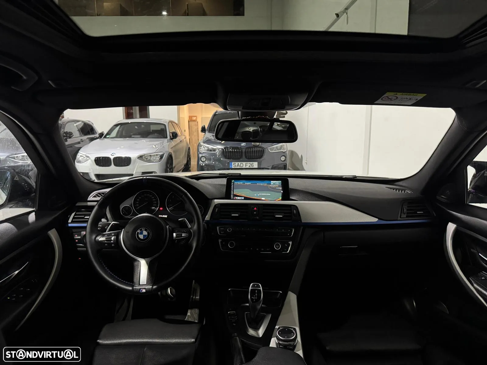 BMW 335 i Auto Pack M - 38