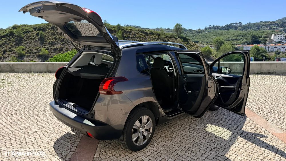 Peugeot 2008 1.6 BlueHDi Style - 13