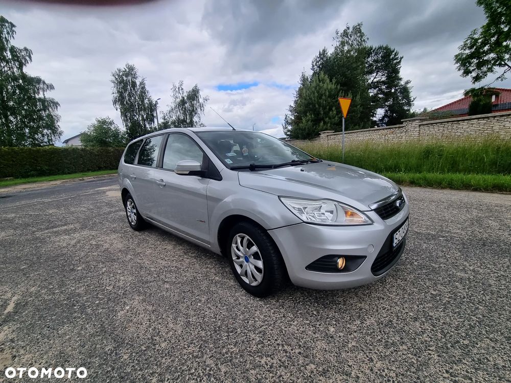 Ford Focus 1.6 TDCi Ambiente DPF - 3