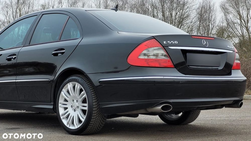 Mercedes-Benz Klasa E 500 4-Matic Avantgarde - 9
