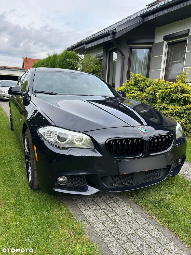 BMW Seria 5 550i - 9