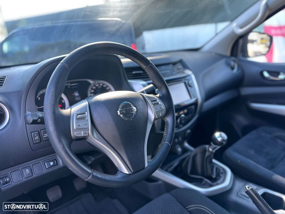 Nissan Navara 2.3 dCi CD 4WD N-Connecta Nav - 11