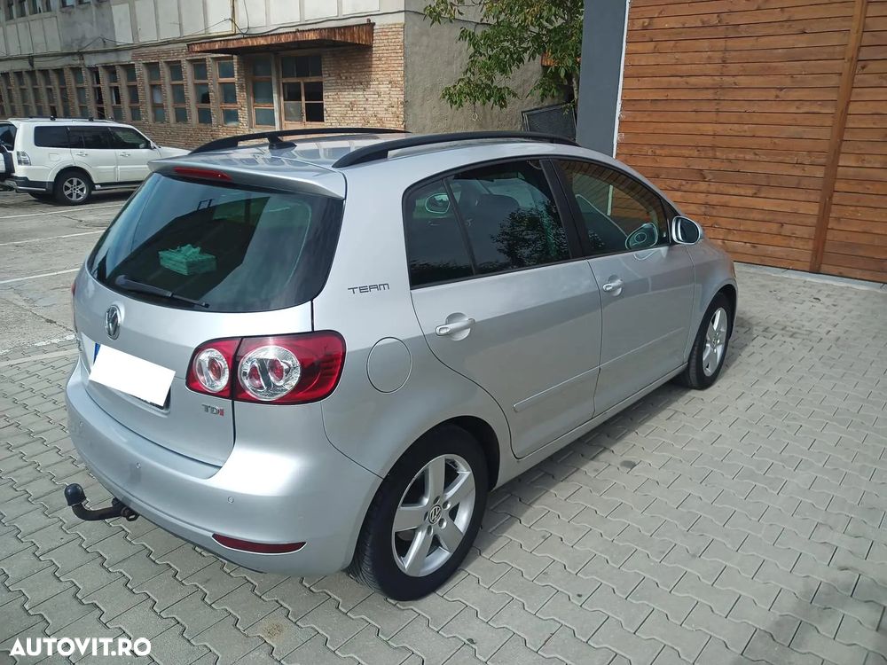 Volkswagen Golf Plus 1.6 TDI DPF DSG Comfortline - 4