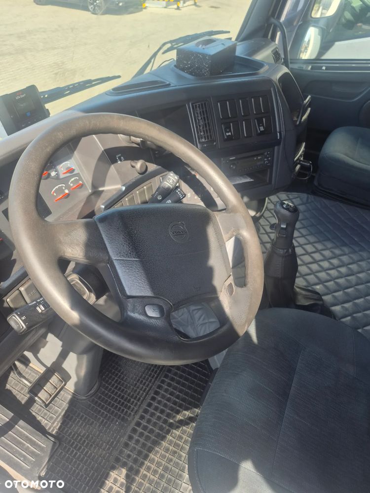Volvo - 7