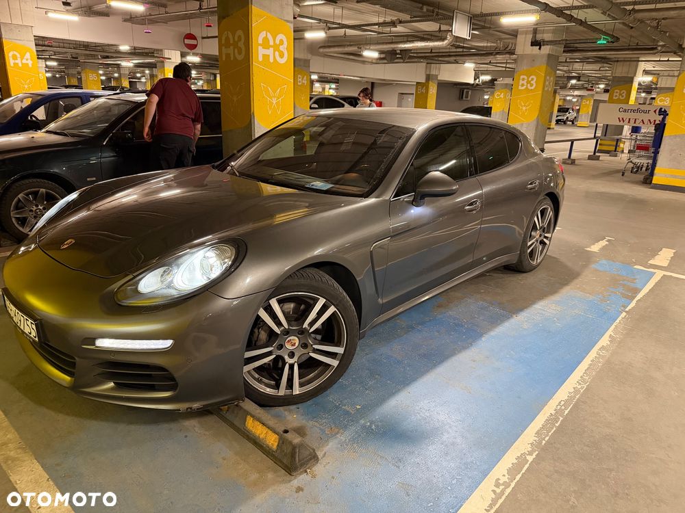 Porsche Panamera - 9
