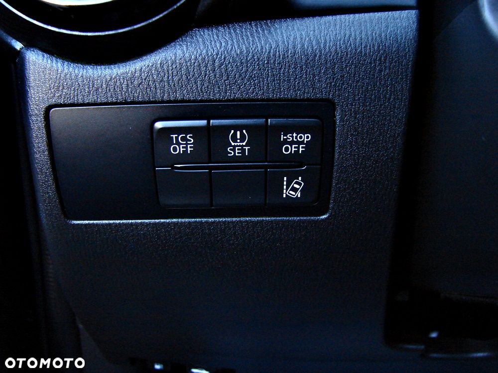 Mazda CX-3 SKYACTIV-G 120 FWD KIZOKU - 33