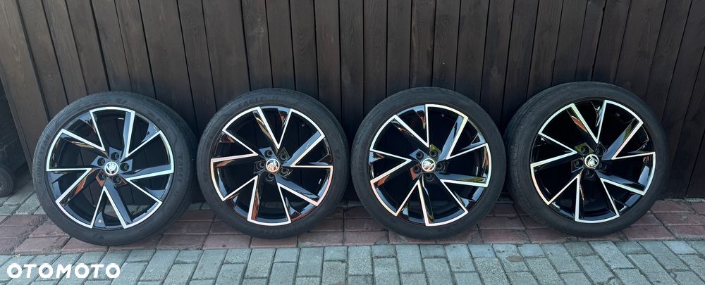Skoda Scala ver-1-5-tsi-style - 17